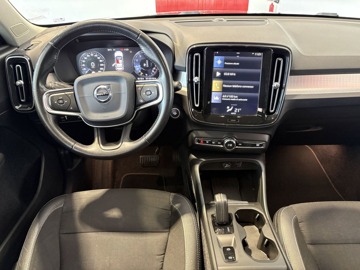 Volvo XC40 T3 Geartronic Business Plus (10)