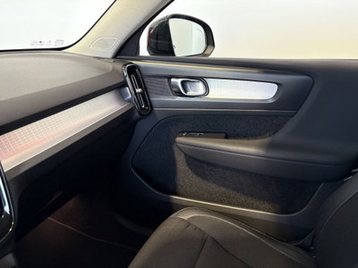 Volvo XC40 T3 Geartronic Business Plus (18)