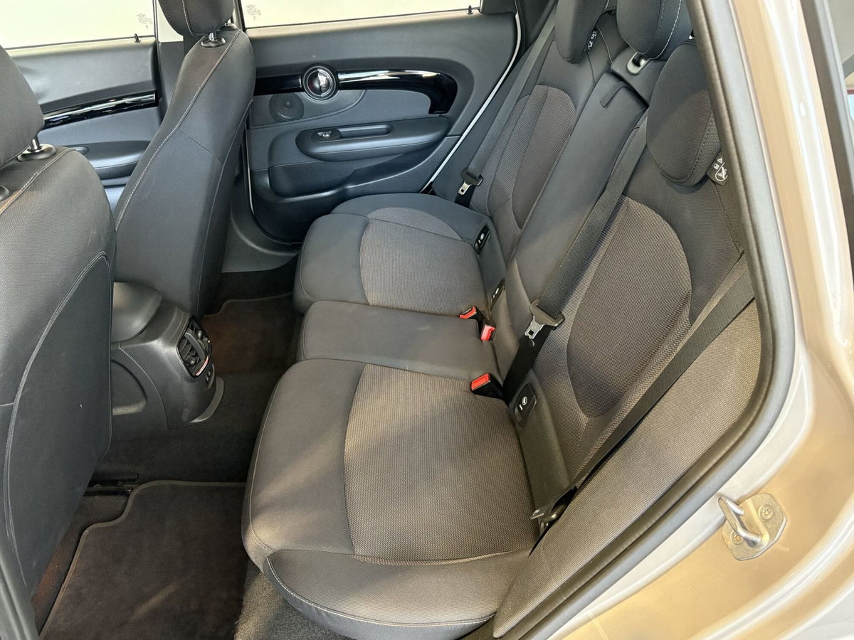 MINI Mini Clubman 1.5 Cooper Classic Clubman (14)