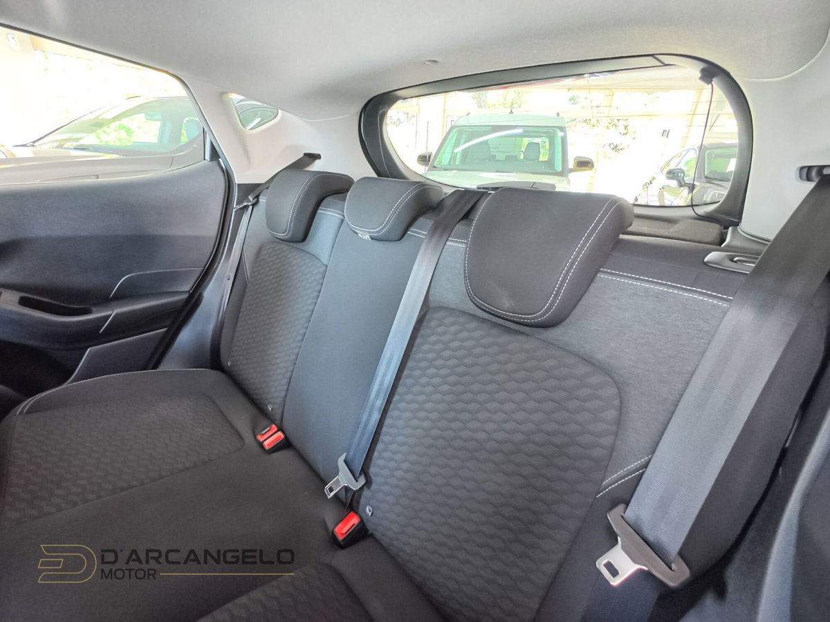 Ford Fiesta 1.1 75 CV 5 porte Titanium (15)