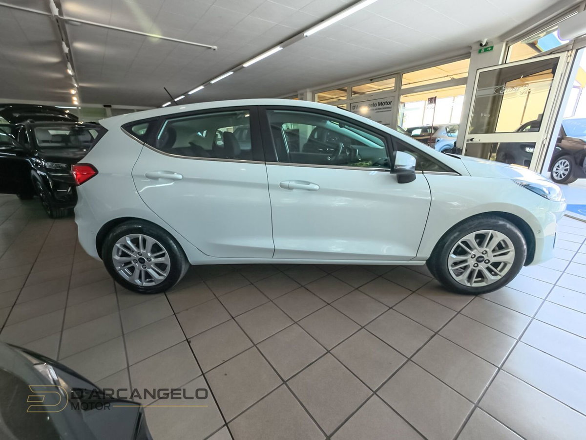 Ford Fiesta 1.1 75 CV 5 porte Titanium (4)