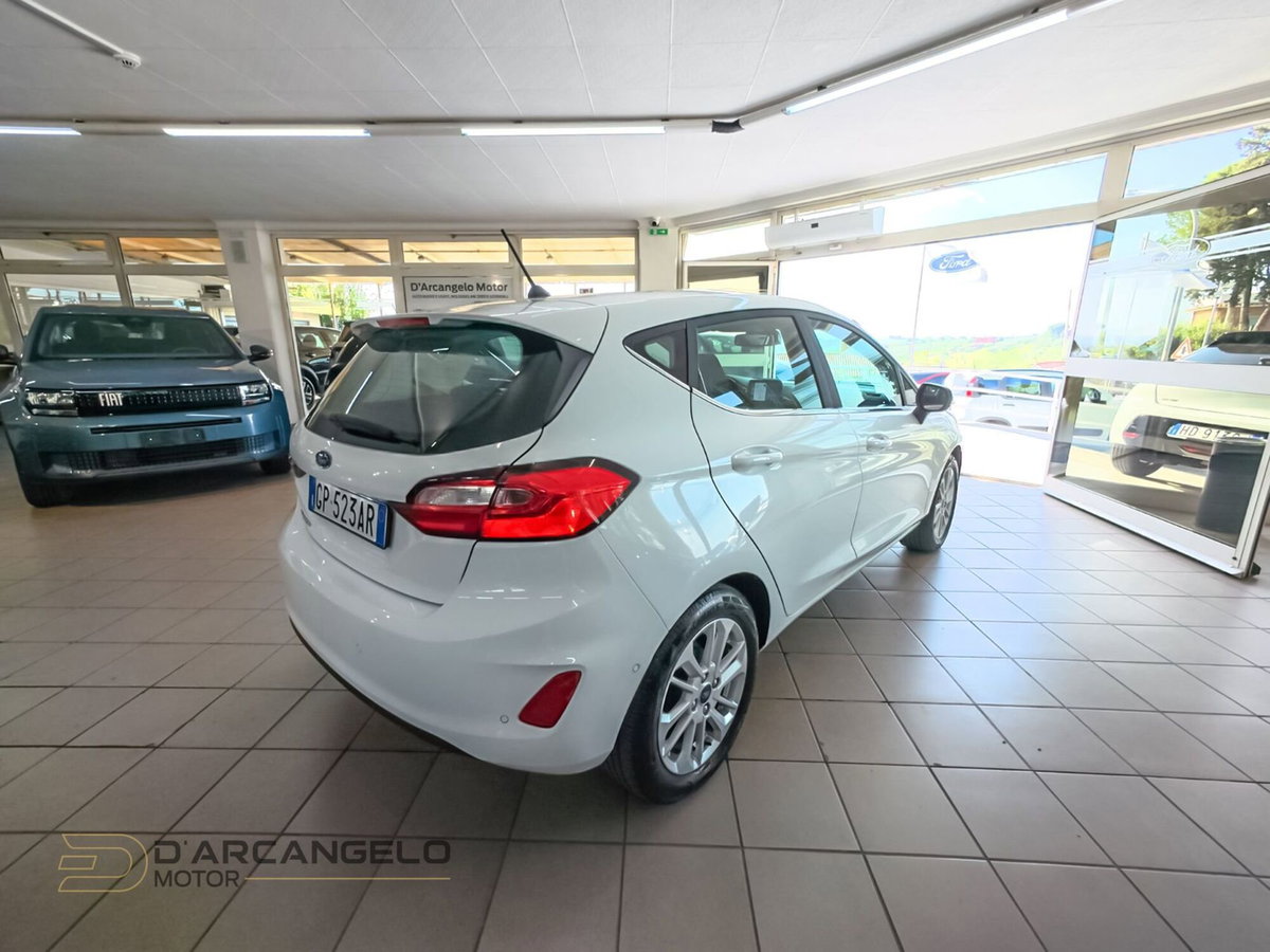 Ford Fiesta 1.1 75 CV 5 porte Titanium (5)