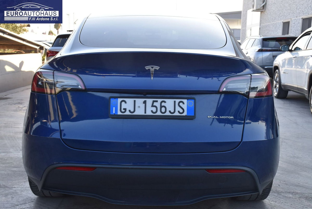 Tesla Model Y Long Range Dual Motor awd (3)
