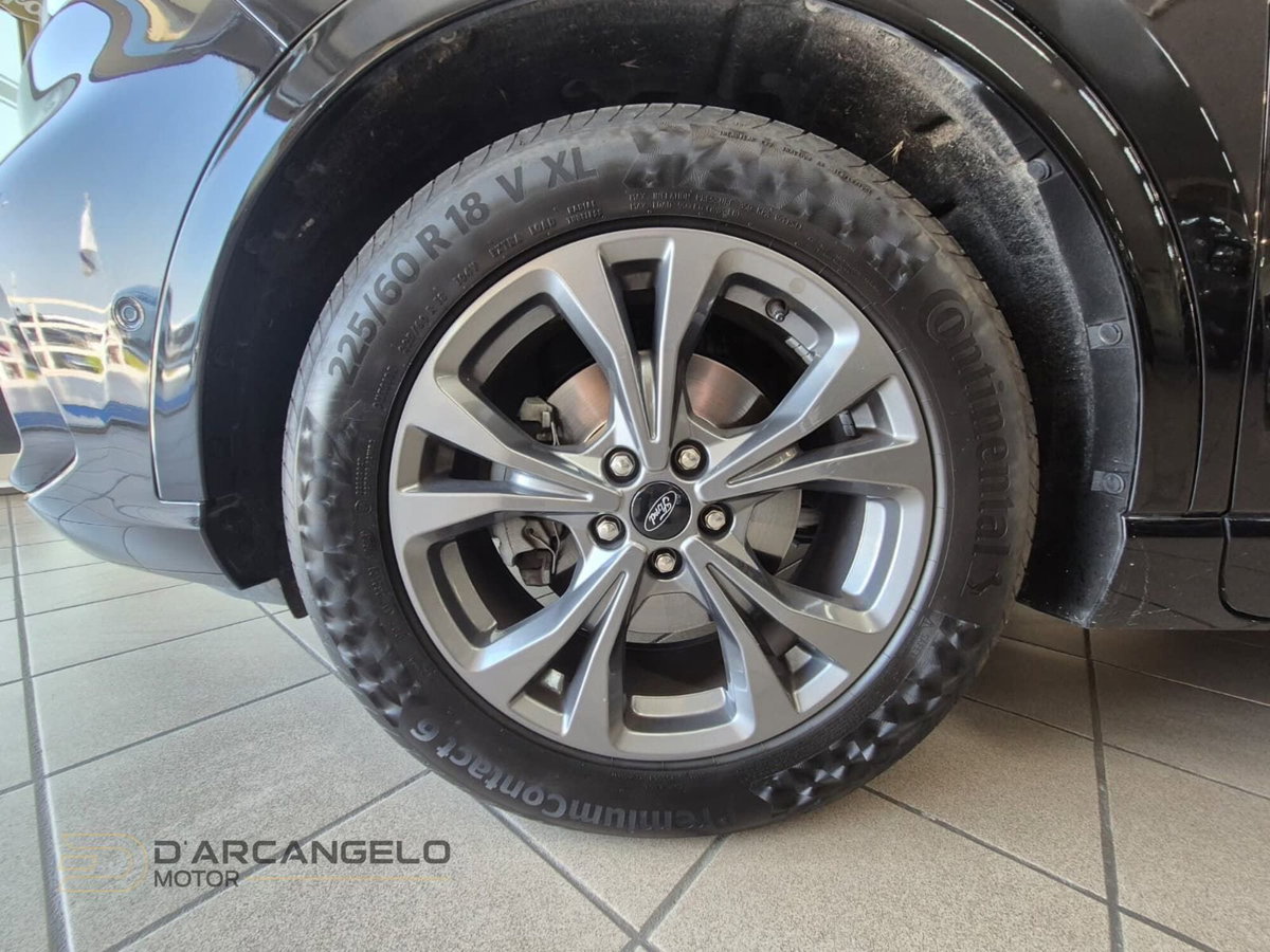 Ford Kuga 2.5 Full Hybrid 190 CV CVT 2WD ST-Line X (8)