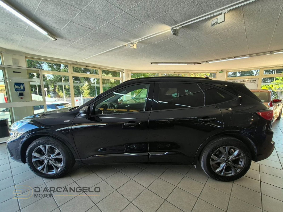Ford Kuga 2.5 Full Hybrid 190 CV CVT 2WD ST-Line X (9)