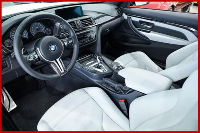 BMW Serie 4 Coupé M4 (12)