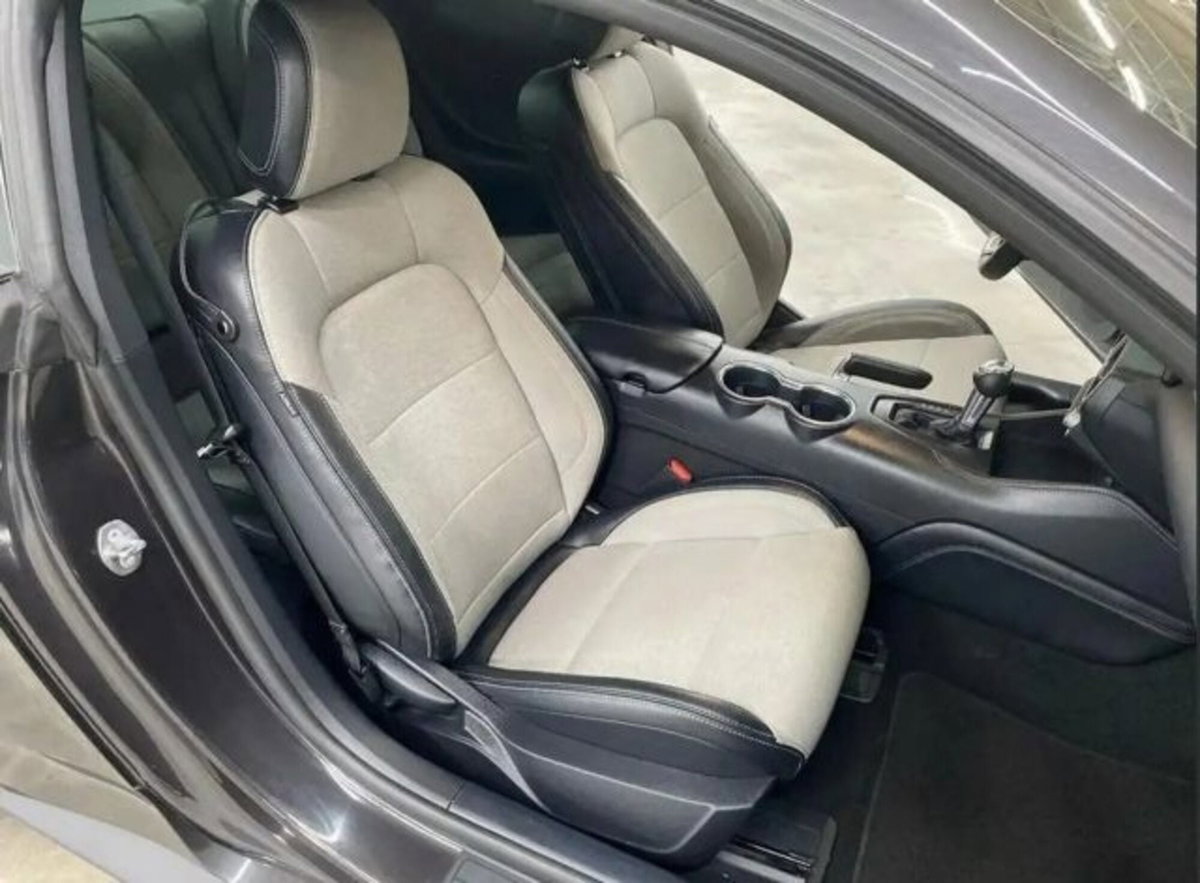 Ford Mustang Coupé Fastback 2.3 EcoBoost (13)