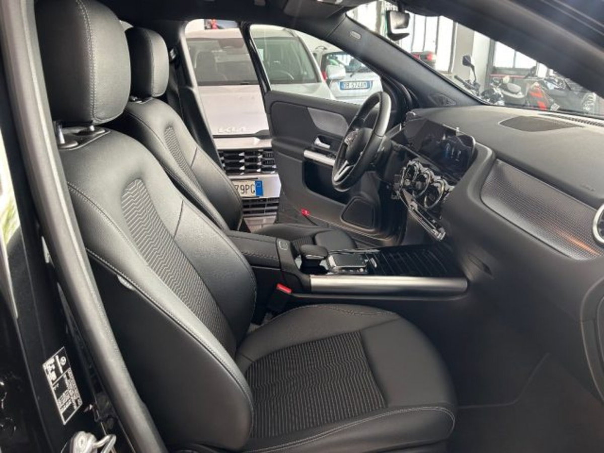 Mercedes-Benz GLA SUV 200 d Automatic Sport Plus (11)