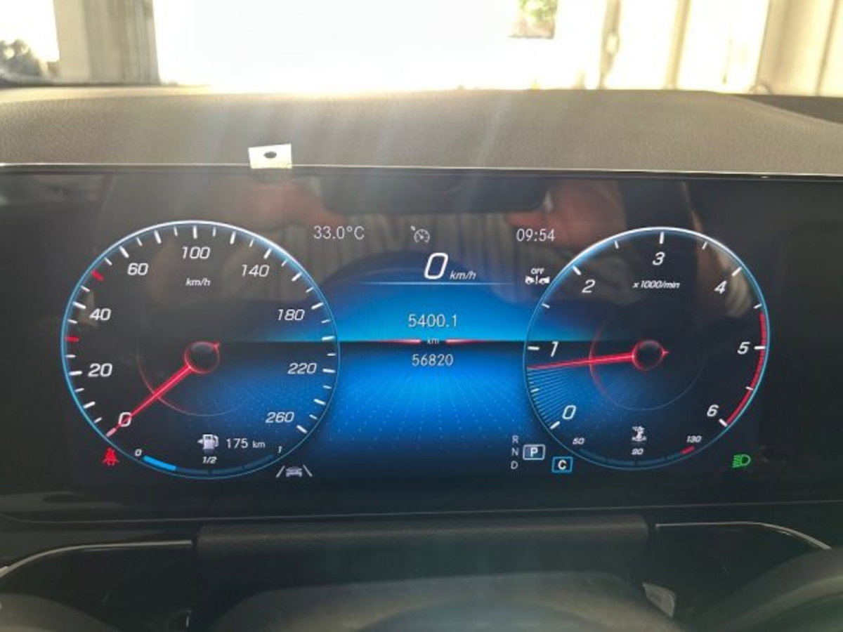 Mercedes-Benz GLA SUV 200 d Automatic Sport Plus (12)