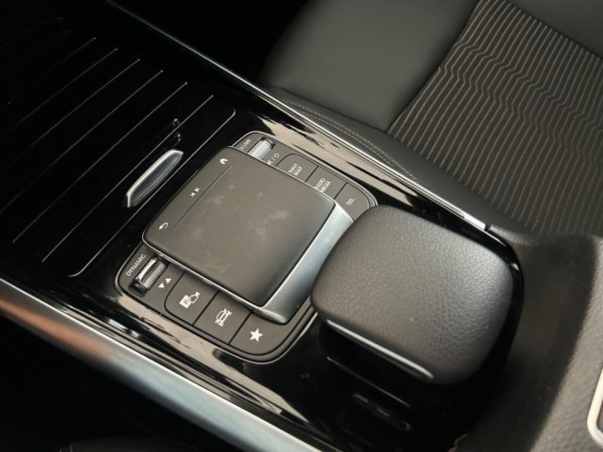 Mercedes-Benz GLA SUV 200 d Automatic Sport Plus (15)