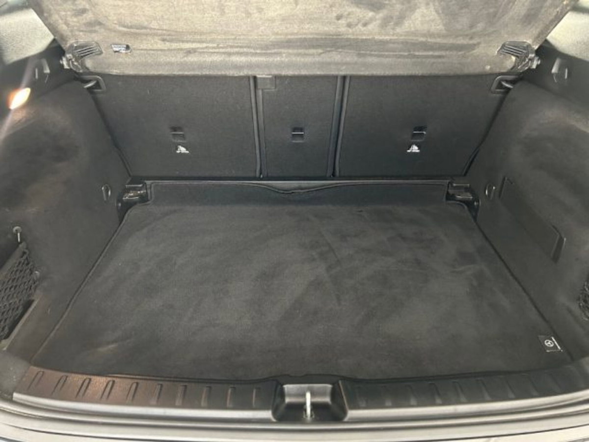 Mercedes-Benz GLA SUV 200 d Automatic Sport Plus (20)