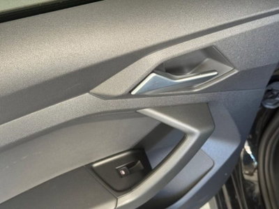 Audi A1 allstreet 30 1.0 tfsi Business 116cv (18)