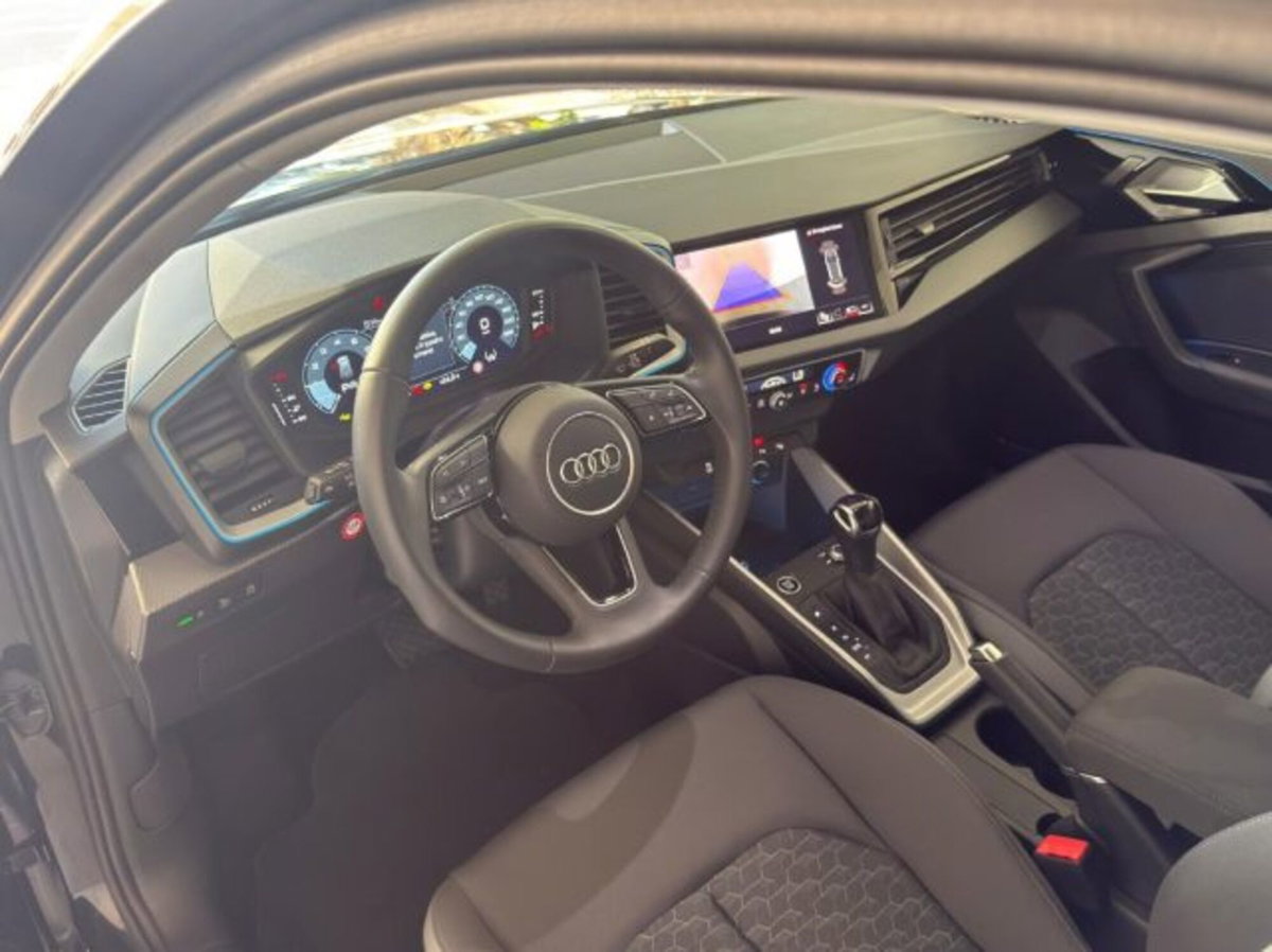 Audi A1 allstreet 30 1.0 tfsi Business 116cv (9)
