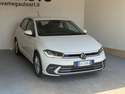 Volkswagen Polo 1.0 tsi Style 95cv (2)
