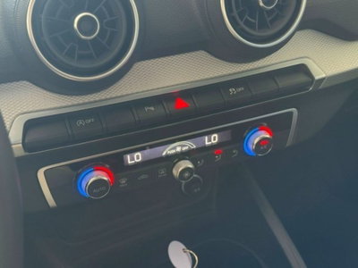 Audi Q2 Q2 30 TDI S tronic S line Edition (16)