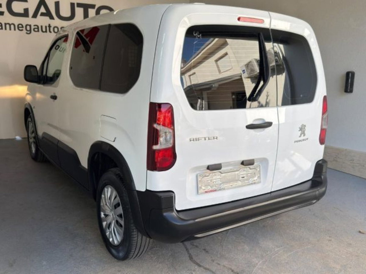Peugeot Rifter BlueHDi 100 S&S Active Pack Long 7 posti (7)