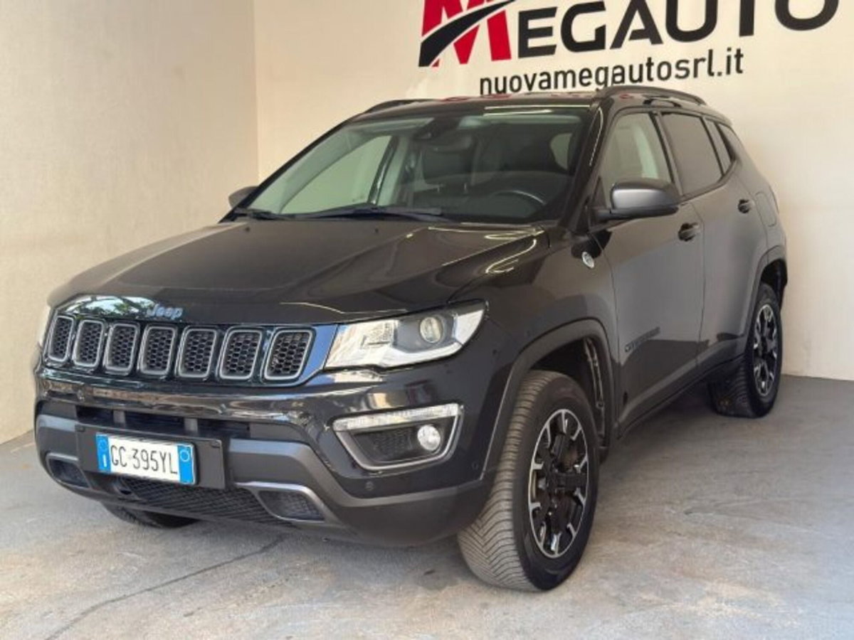 Jeep Compass 1.3 turbo t4 phev Trailhawk 4xe auto (4)