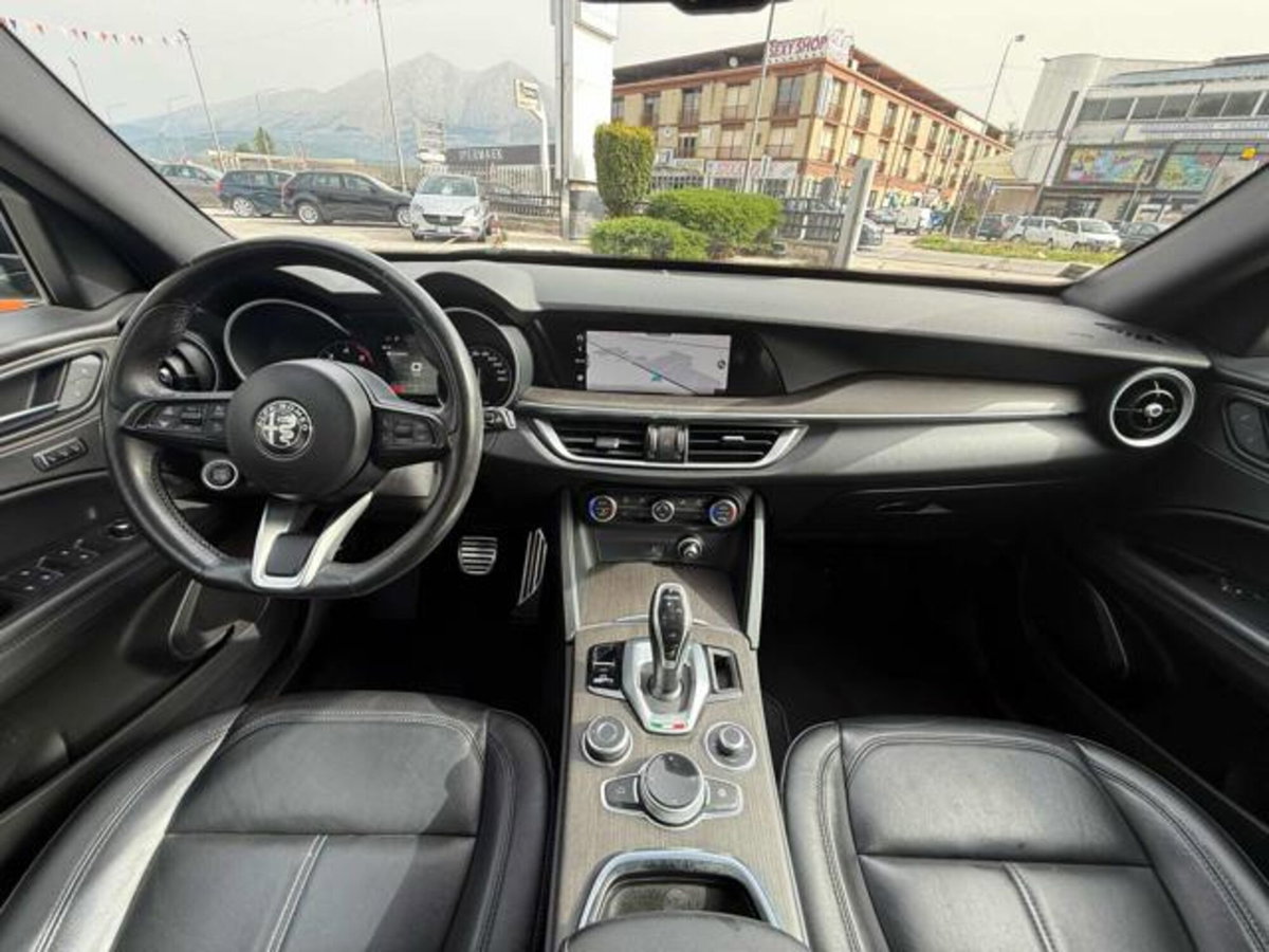 Alfa Romeo Stelvio Stelvio 2.2 Turbodiesel 210 CV AT8 Q4 Veloce (17)