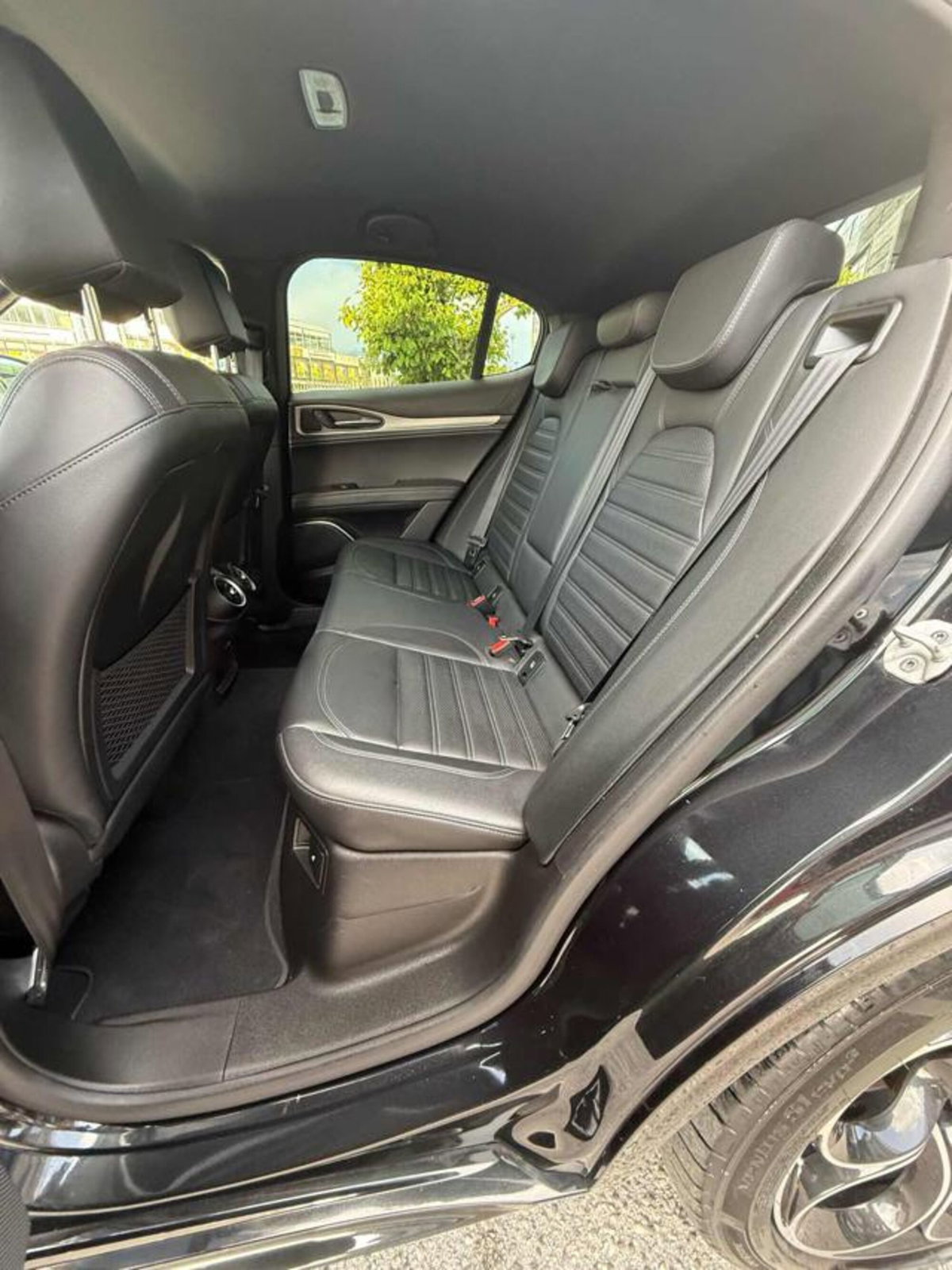 Alfa Romeo Stelvio Stelvio 2.2 Turbodiesel 210 CV AT8 Q4 Veloce Tì (18)