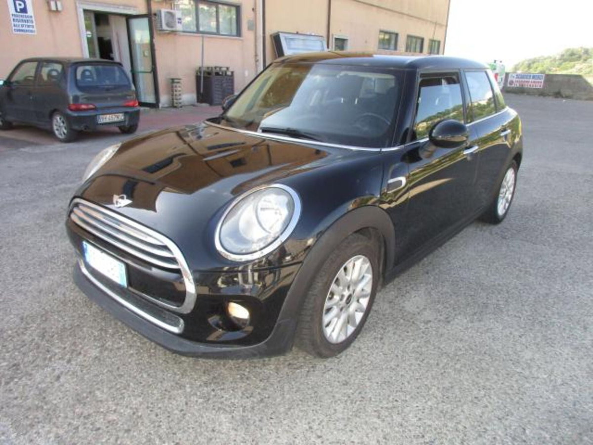 MINI Mini 1.5 Cooper D Business XL 5 porte