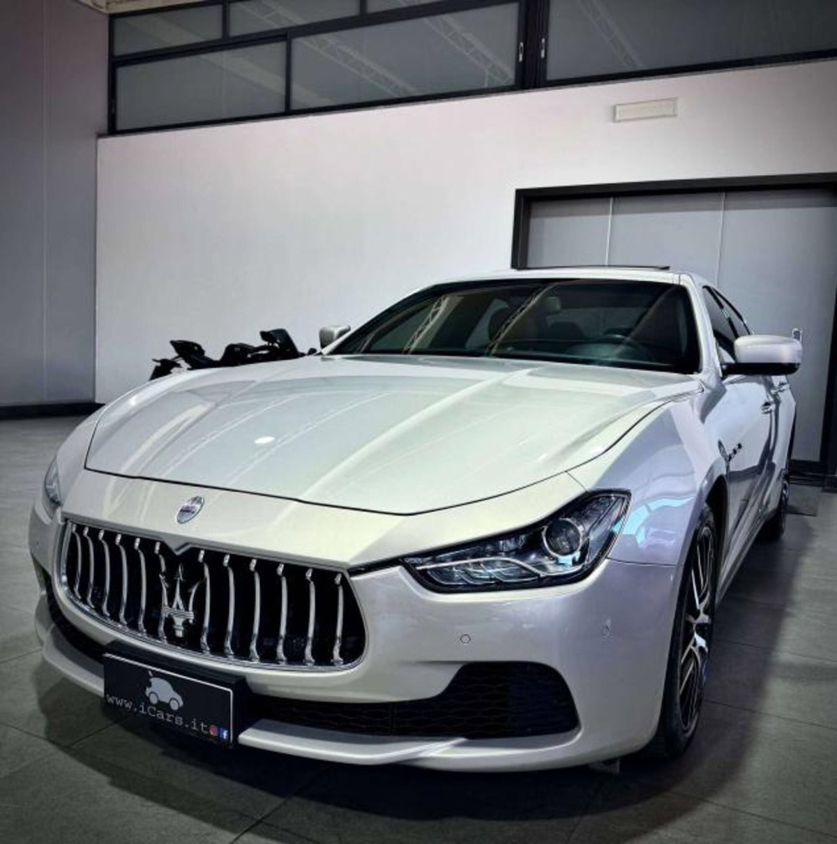 Maserati Ghibli Ghibli V6 Diesel (2)