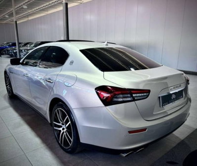Maserati Ghibli Ghibli V6 Diesel (8)