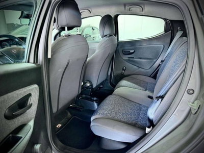 Lancia Ypsilon 1.0 FireFly 5 porte S&S Hybrid Ecochic Silver (10)