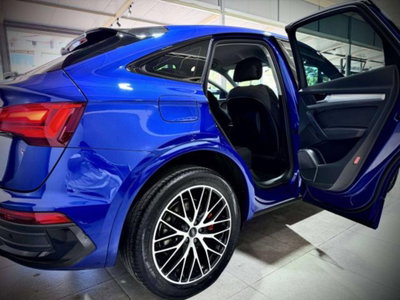 Audi Q5 2.0 tdi mhev+ S line edition quattro 204cv s-tronic (13)
