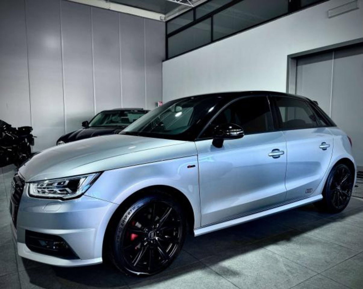 Audi A1 Sportback 1.4 TDI (4)