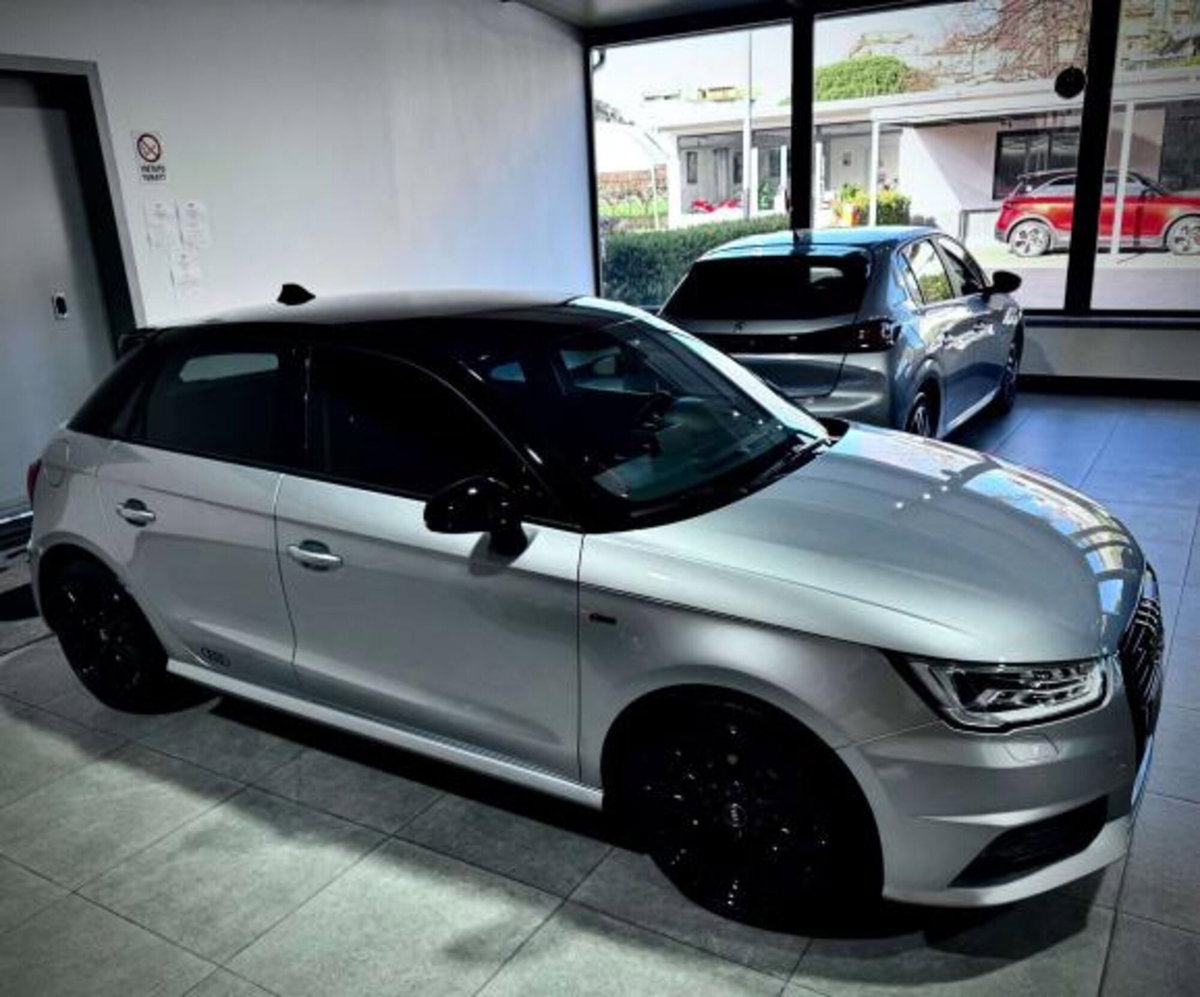 Audi A1 Sportback 1.4 TDI (8)