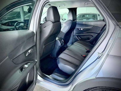 Peugeot 3008 BlueHDi 130 S&S EAT8 Allure Pack (14)