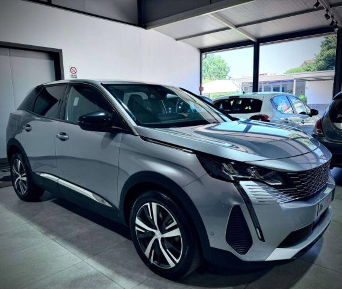 Peugeot 3008 BlueHDi 130 S&S EAT8 Allure Pack (6)