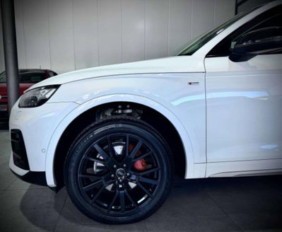 Audi Q5 2.0 tdi mhev+ S line quattro 204cv s-tronic (4)