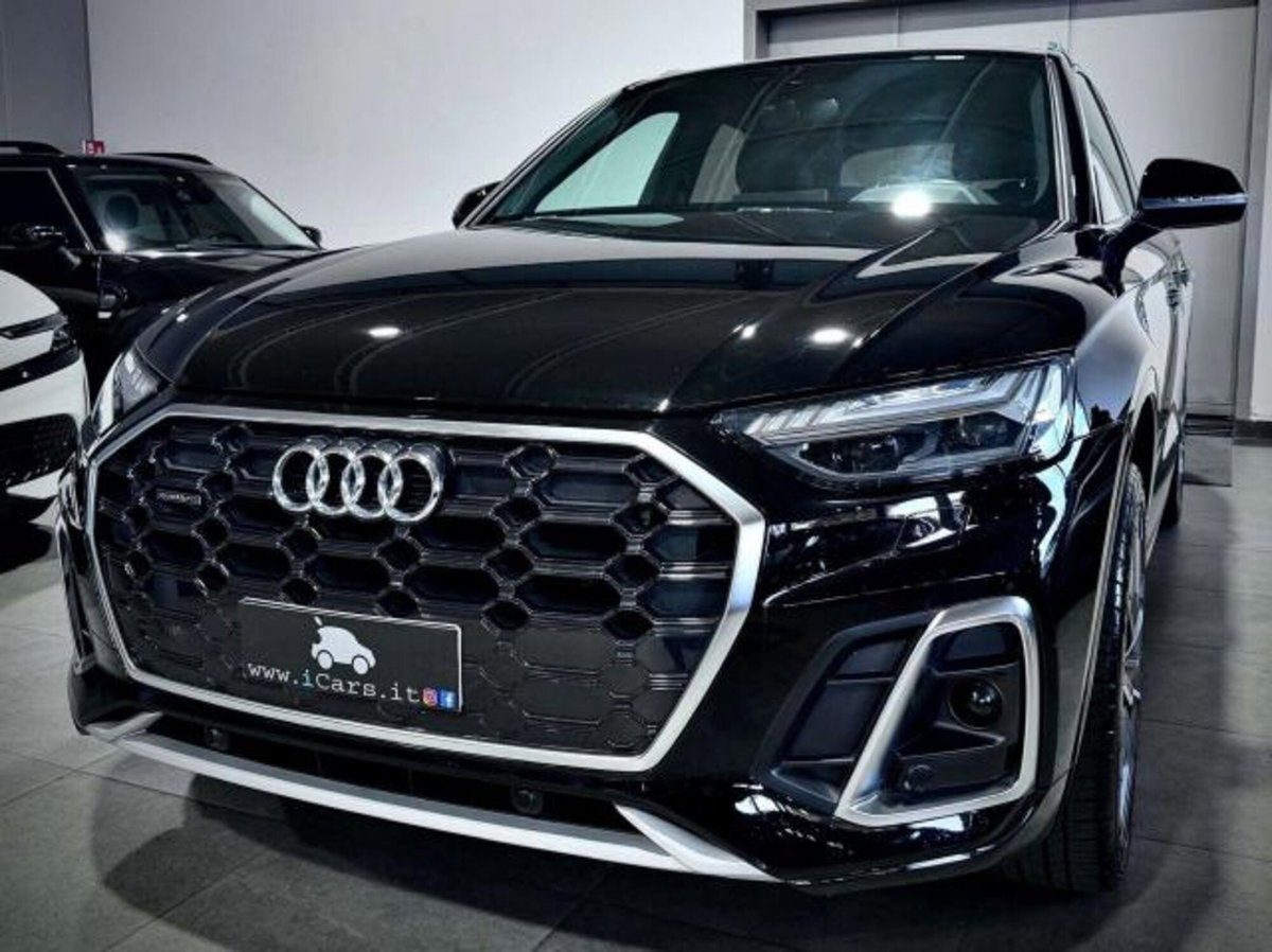 Audi Q5 Sportback Sportback 40 2.0 tdi mhev 12V quattro s-tronic