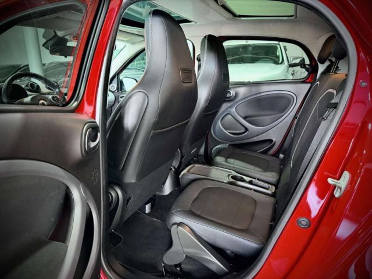 smart forfour forfour BRABUS 0.9 Turbo twinamic Xclusive (13)