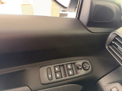 Peugeot Rifter BlueHDi 130 S&S EAT8 GT Line Standard (10)
