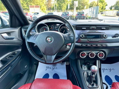 Alfa Romeo Giulietta 1750 tbi Quadrifoglio Verde 235cv (16)