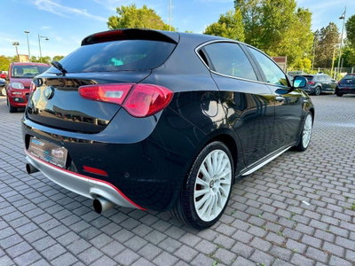 Alfa Romeo Giulietta 1750 tbi Quadrifoglio Verde 235cv (8)