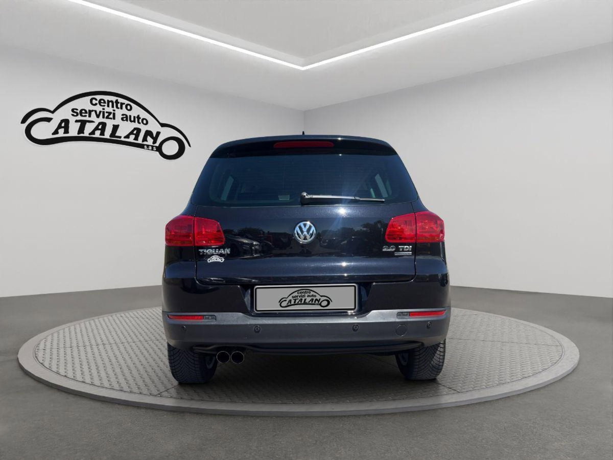 Volkswagen Tiguan 2.0 TDI 140 CV 4MOTION Sport & Style (4)