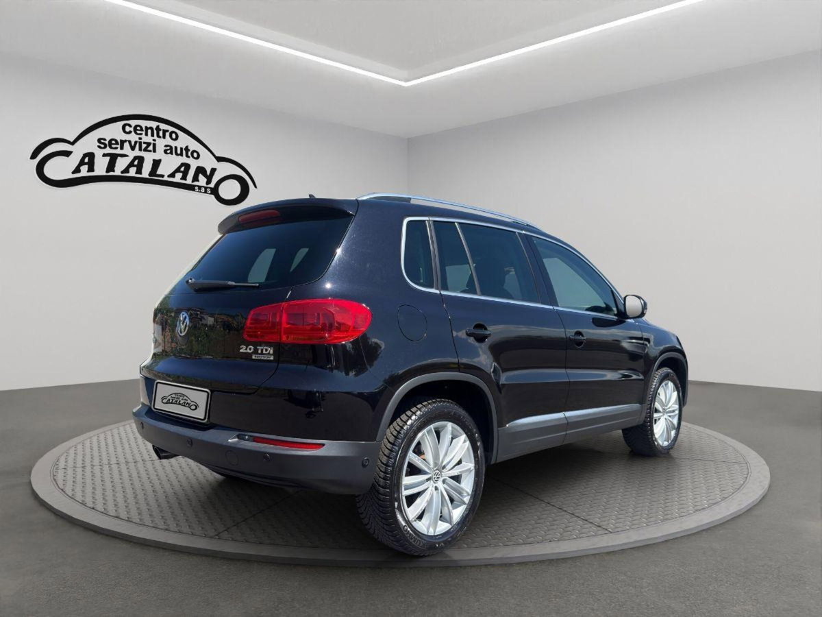 Volkswagen Tiguan 2.0 TDI 140 CV 4MOTION Sport & Style (5)