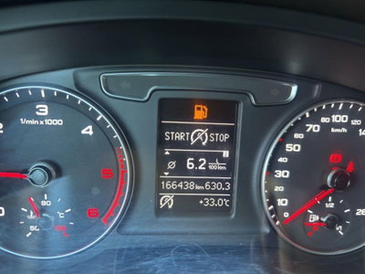 Audi Q3 2.0 TDI 120 CV Sport (20)