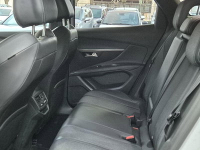 Peugeot 3008 BlueHDi 130 S&S EAT8 GT Line (16)