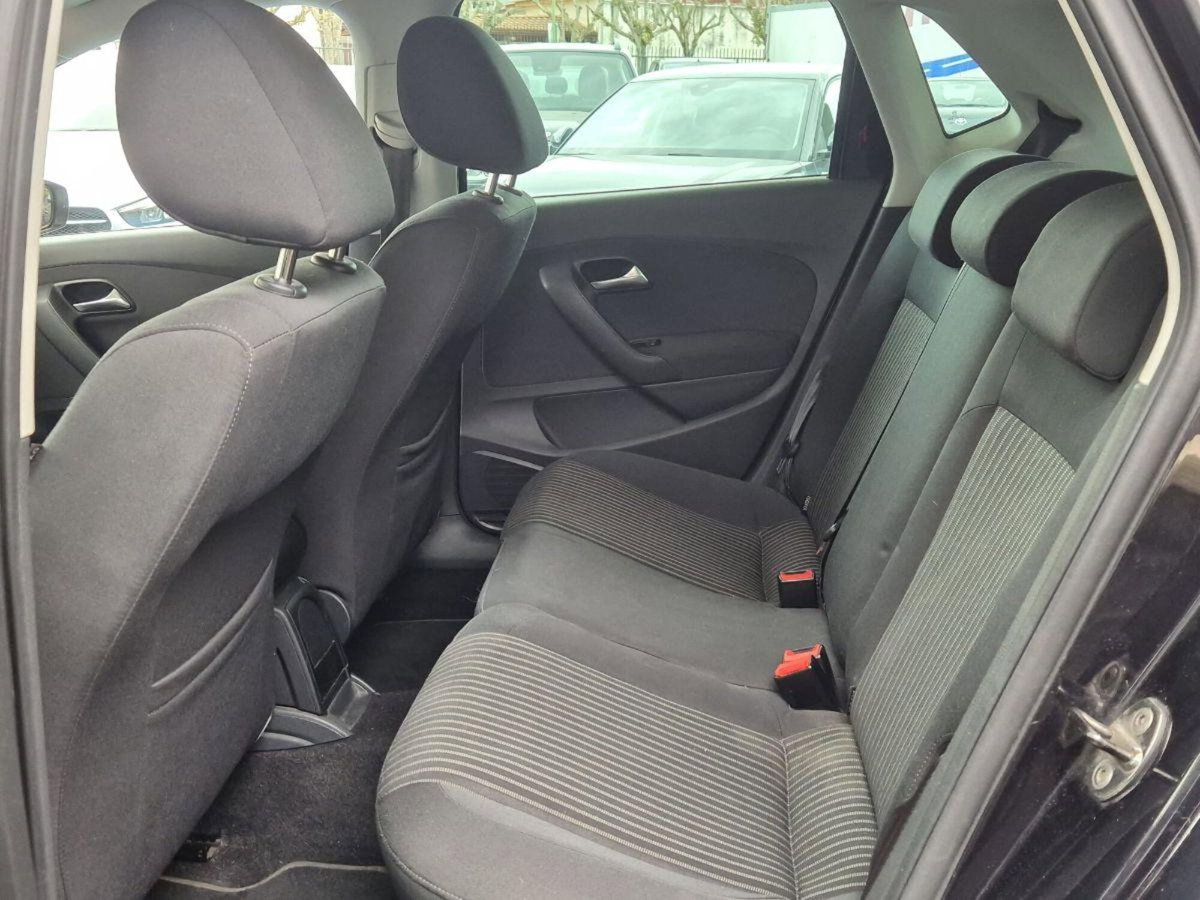 Volkswagen Polo 1.6 TDI 90CV DPF DSG 5 porte Highline (11)