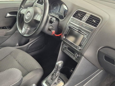 Volkswagen Polo 1.6 TDI 90CV DPF DSG 5 porte Highline (2)