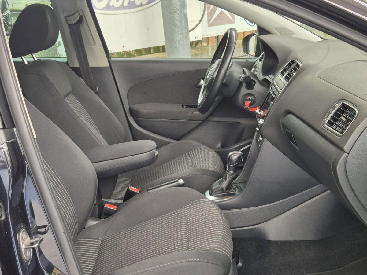Volkswagen Polo 1.6 TDI 90CV DPF DSG 5 porte Highline (20)