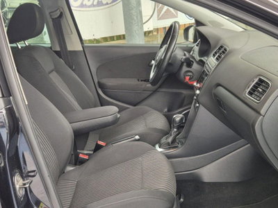 Volkswagen Polo 1.6 TDI 90CV DPF DSG 5 porte Highline (20)