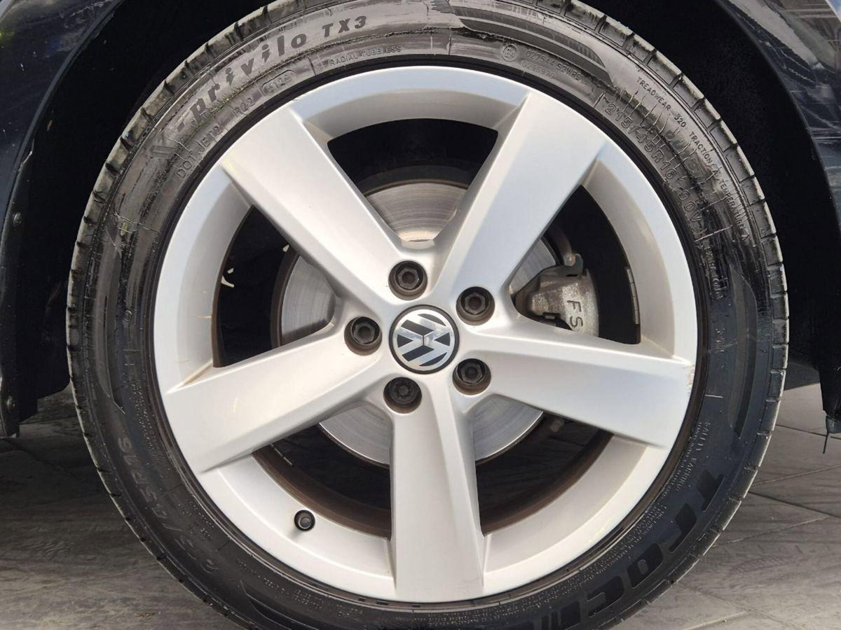 Volkswagen Polo 1.6 TDI 90CV DPF DSG 5 porte Highline (6)