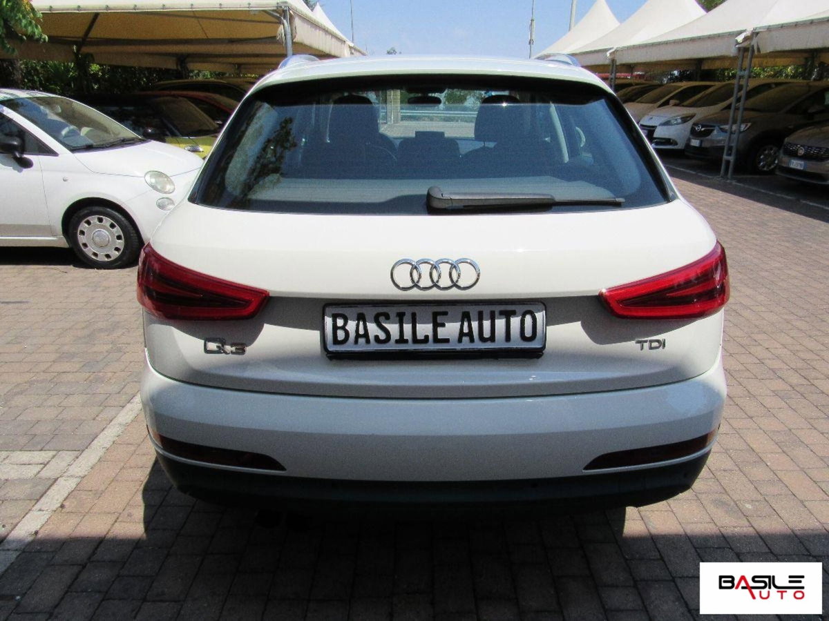 Audi Q3 2.0 TDI Advanced (5)