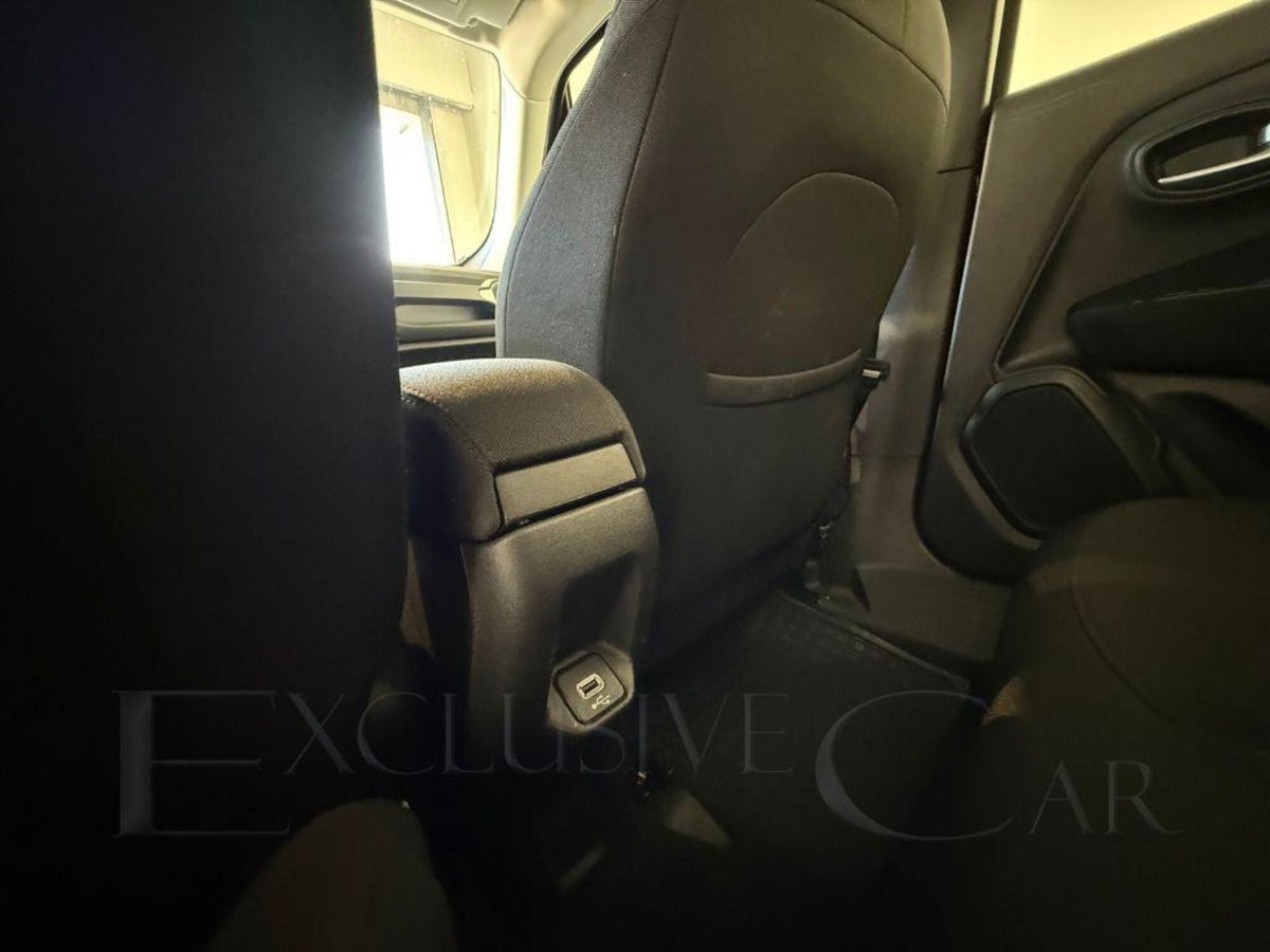 Jeep Renegade 1.0 T3 Longitude (17)