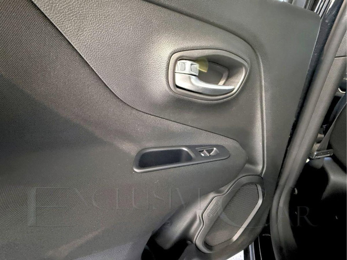 Jeep Renegade 1.0 T3 Longitude (19)